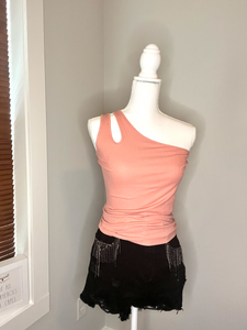 Curvy - Key Whole One Shoulder Top